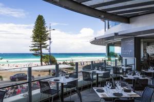 Bistro Balcony